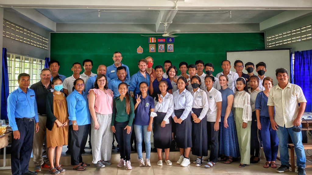 UT Extension F2F Volunteers in Cambodia 